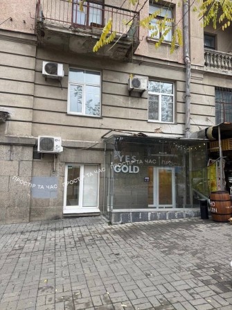 Торгове приміщення 70 м², 1 хвилина від метро «Золоті Ворота» - фото 1