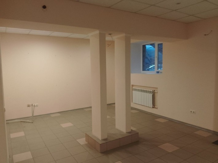 Аренда без комиссии (ЦОКОЛЬ) салон красоты (магазин, кофейня, офис - фото 1