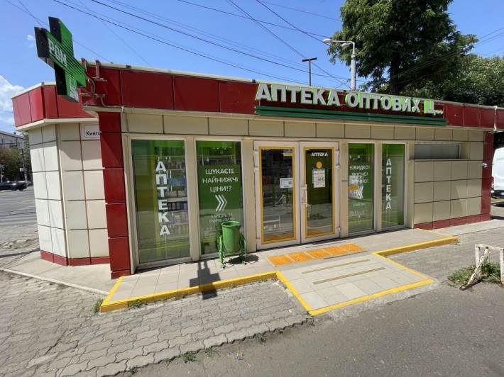 Сдам на оживленном перекрестке отдельностоящее здание в центре города - фото 1