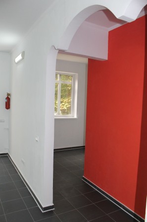 Здам 50 квм на Неб. Сотні під комерцію - фото 1