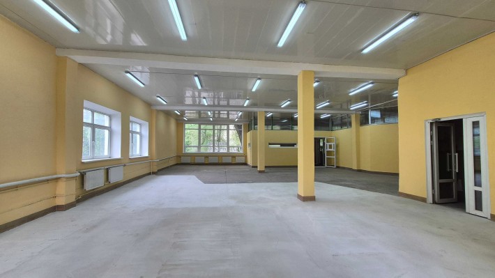 ОРЕНДА* Приміщення 180 кв.м вільного призначення, дуже світле - фото 1