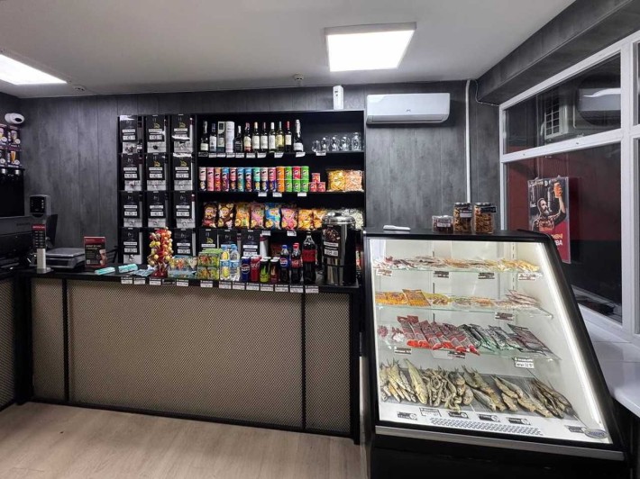 Бойчука 25а. Печерск, 12 м², СУБОРЕНДА, частина фасадного магазину - фото 1