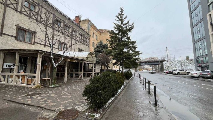 Оренда приміщення на вул. Джерельна - фото 1