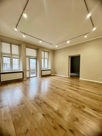 Оренда офісного приміщення в центрі Львова пр-т Тараса Шевченка - фото 1