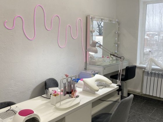 Оренда робочого місця для майстра манікюру Житомир