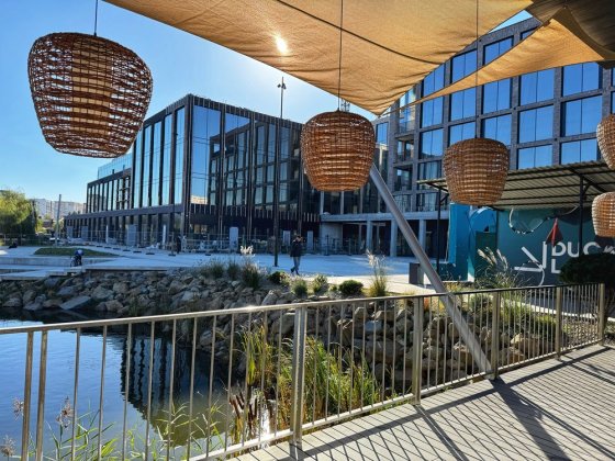 Офіси від 650 (м2) Біля Озера Преміум Рівня Львів