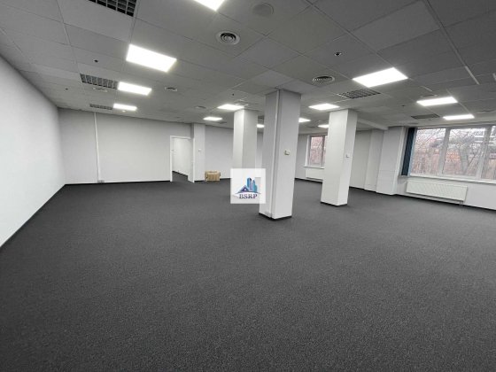 Олімпійська. Оренда офісу 750м2 з Ремонтом. Бізнес центр. ГЕНЕРАТОР!