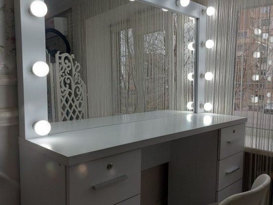 Срочно!Сдам в аренду место для мастера бровиста