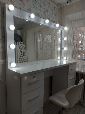 Срочно!Сдам в аренду место для мастера бровиста - фото 1