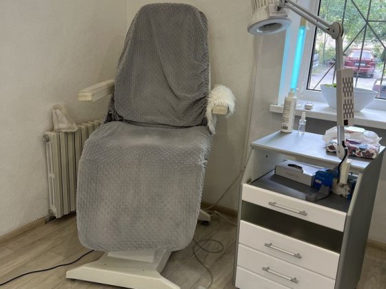 Сдам в оренду місце для майстра  манікюру