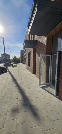 Оренда приміщення у новобудові по вулиці Навроцького , площею 9,1 м кв - фото 1