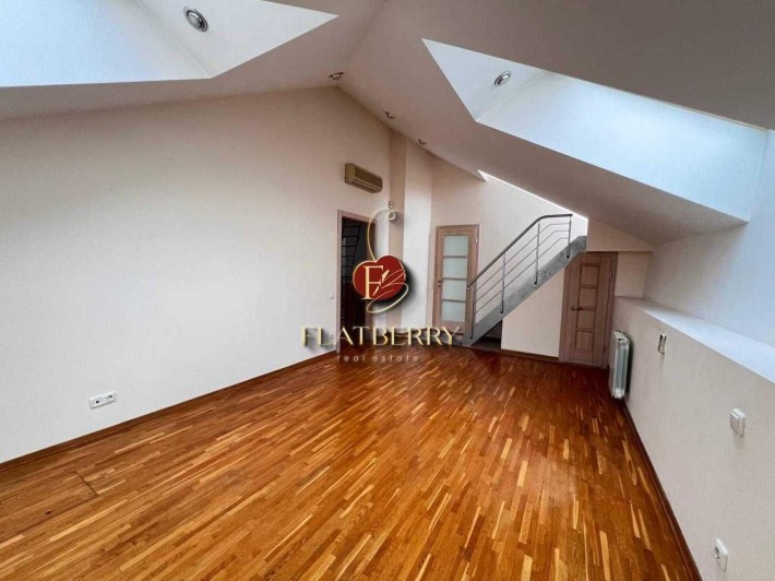 Без%  Аренда 4К под офис, терраса, ул. Крещатик 25, Печерск, Центр - фото 1