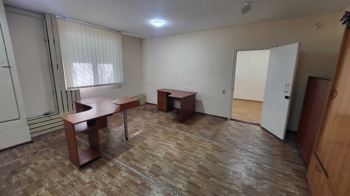 Оренда ЦОКОЛЬНОГО приміщення вул. Рекордна, 50 кв.м, БЕЗПЕЧНО. - фото 1