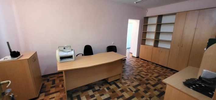 Оренда ЦОКОЛЬНОГО приміщення вул. Рекордна, 80 кв.м, БЕЗПЕЧНО. - фото 1