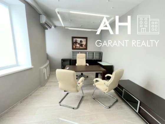 Офіс з ремонтом, 210м ,9 кабінетів, Срібнокільська, метро Позняки Київ