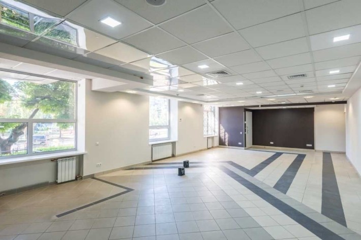 Оренда 170 м на 1 поверсі офісного центру INOX ВЛАСНА КОТЕЛЬНЯ - фото 1