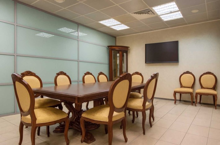 Бульвар Тараса Шевченка, 33, · БЦ "Європа Плаза", метро "Університет" - фото 1