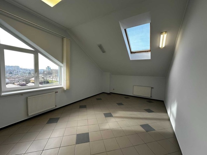 БЕЗ КОМІСІЇ! Оренда  приміщення на вул. Б. Хмельницького (ВАМ, АС-2) - фото 1