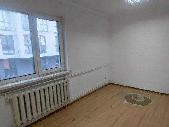 Офіс 13м, вул Героїв Упа, 2700грн Львів