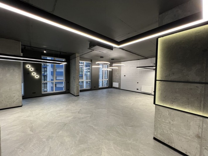 БЦ «CRYSTAL» офис 106 м2 метро Славутич от собственника - фото 1