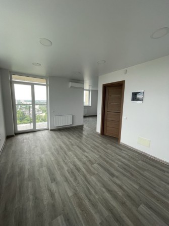 Оренда окремих кабінетів ЖК Karaway Tower” Киів, вул. Ушинського 14а - фото 1