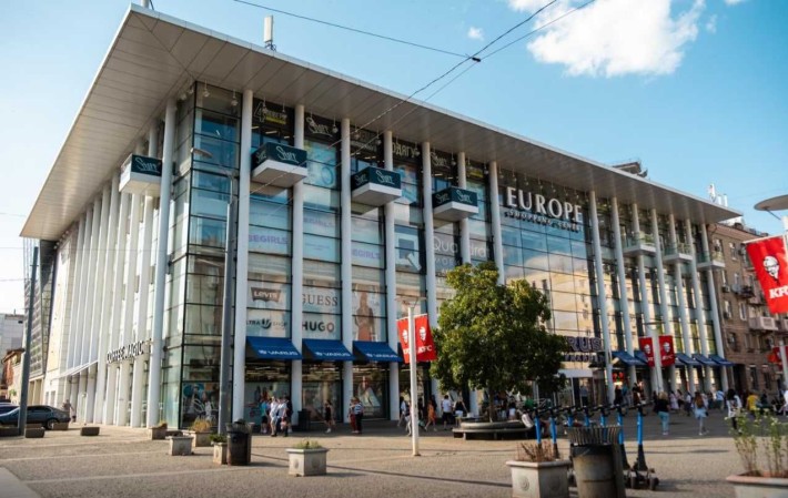 Оренда приміщення 61, 70, 106, 196 м2 ТЦ «Европа» - фото 1