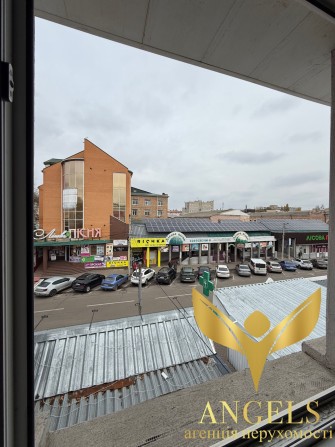 Центральний центр: оренда приміщення 105 м2 біля Макдональдз - фото 1