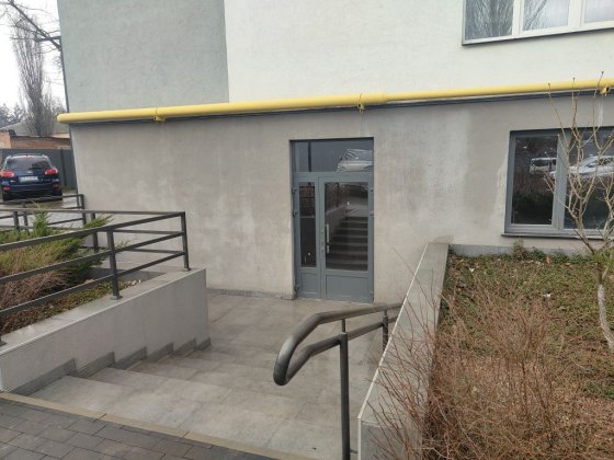 Здам в оренду комерційне приміщення!
93 кв.м.
За адресою ЖК "Волкова 3 Кропивницкий