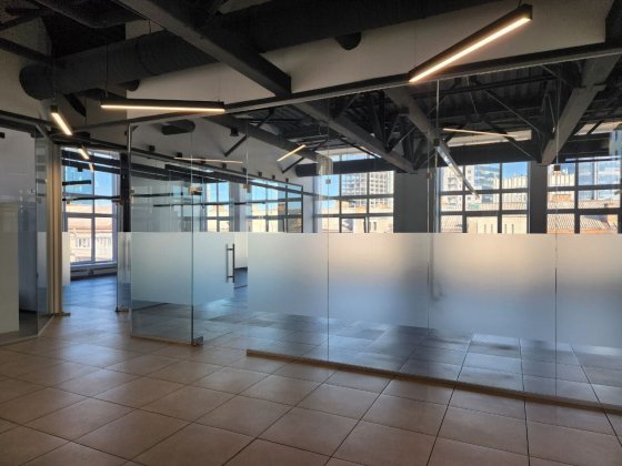 Сдам офисное помещение, можно целый этаж,, Центр БЦ Фабрика Менора