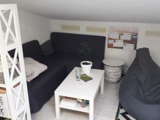 Погодинна оренда атмосферної студії для зустрічей - Андріївський узвіз Київ