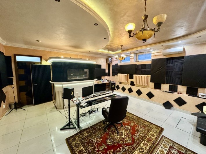 Сдам помещение под офис или студию звукозаписи Центр Исполкомовская - фото 1