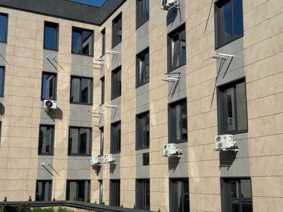 Оренда приміщеня  у районі лікарні Мечникова