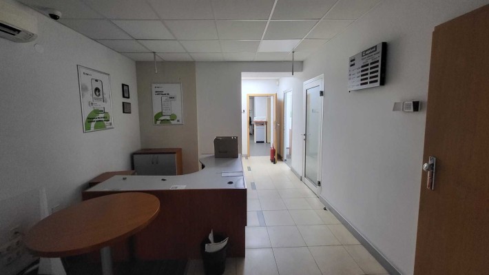 Оренда приміщення у ЦЕНТРІ міста,  Бульвар Шевченко, ЧЕРВОНА ЛІНІЯ. - фото 1