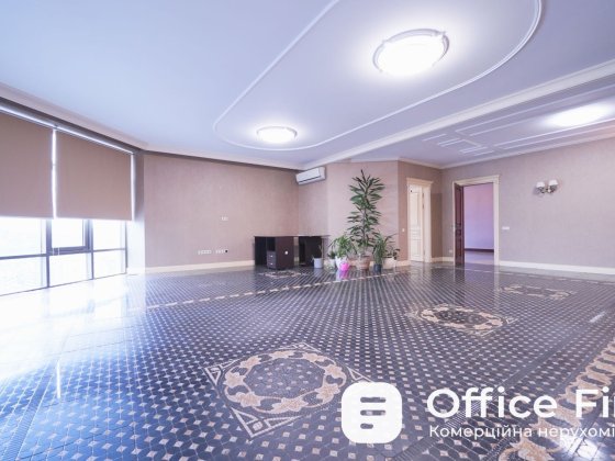 Оренда офісу 243 м² вул. Велика Васильківська, 72. Генератор на ліфт