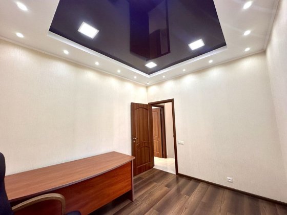 Аренда. Мира. Площадь Победы. Ингульский р-н Миколаїв