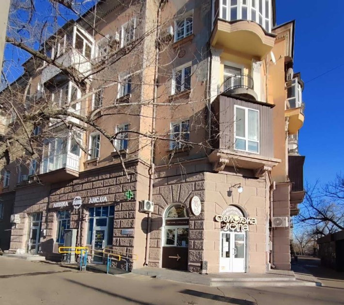 Сдается помещение 130 кв.м  на пересечении улиц Декабристов и Сенной! - фото 1