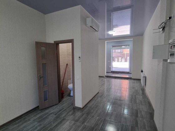 Сдам в аренду офис, помещение. Сахарова. Фасад. 1-й этаж. Одеса