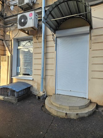 Магазин - салон  65 кв.м  ул.Успенская - фото 1