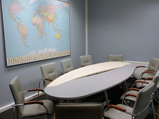 Офісне приміщення 156м.кв. в довгострокову оренду.