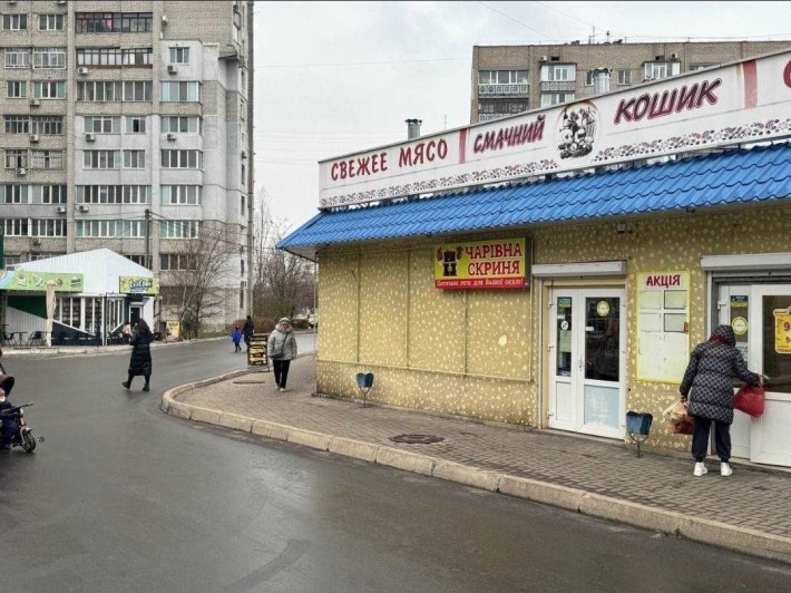 Аренда фасадного помещения Намыв р-к Лазурный 72м 1000грн - фото 1