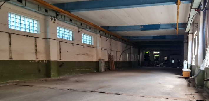 Оренда складу з офісом. 1300 кв.м. вул. Новозаводська - фото 1