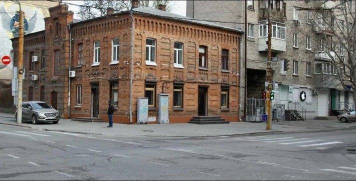 Сдам помещение, магазин, салон на ул. Мономаха и Плеханова, центр - фото 1