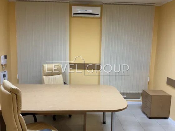 Здам в оренду офіс по вул. Володимирська, 82-А Київ