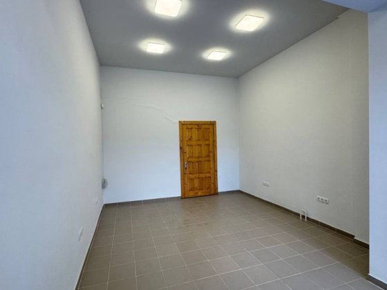 Оренда комерційного приміщення, вул. Торф’яна бічна Чорновола Львів