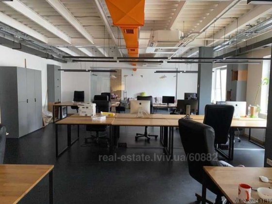 Оренда офісу у центрі Львова, Початок вул. Зелена, 150м2 Львів