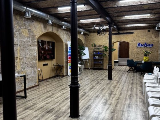 Преміум-простір для навчань,мастер класів  і демонстрацій Одеса