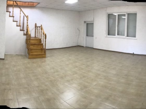 Фасадное здание 95 м² | офис / шоурум / бизнес | охрана | 2 входа Одеса