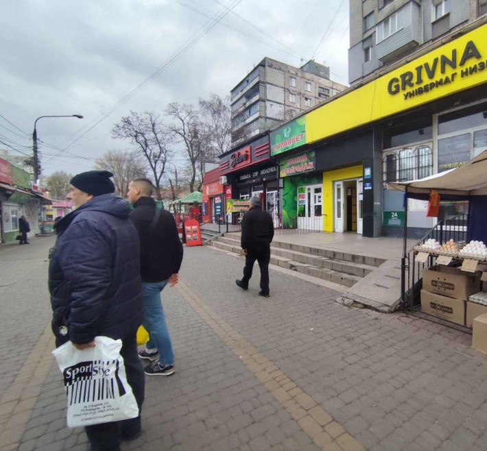 Оренда приміщення ринок Глазунова, супер трафік. - фото 1