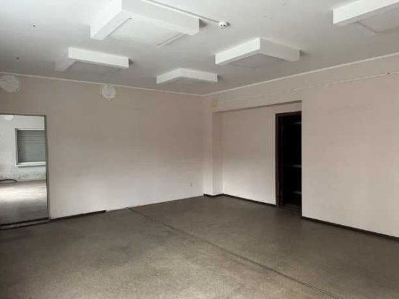 Сдам производственное помещение 200м2. Левый берег. Днепр