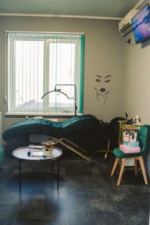 Оренда робочого місця для бровиста/майстра нарощування вій/візажиста - фото 1